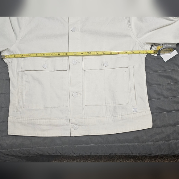 BNWT Large white jean jacket - Picture 10 of 12
